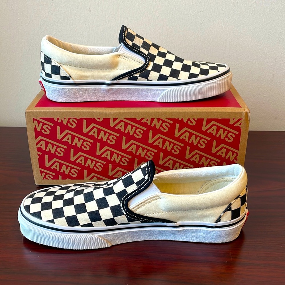 Women’s Classic Slip-On Checkered Vans